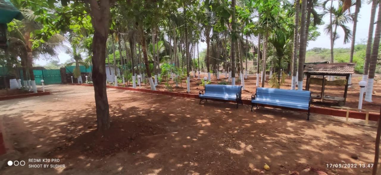 Villa Vasant Lata Farm House Barashiv Exterior foto